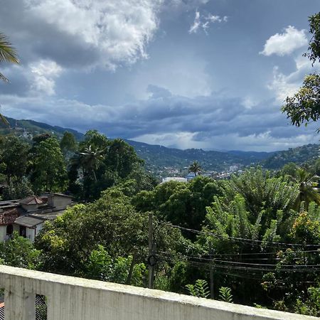 Upland Inn Kandy Exteriör bild