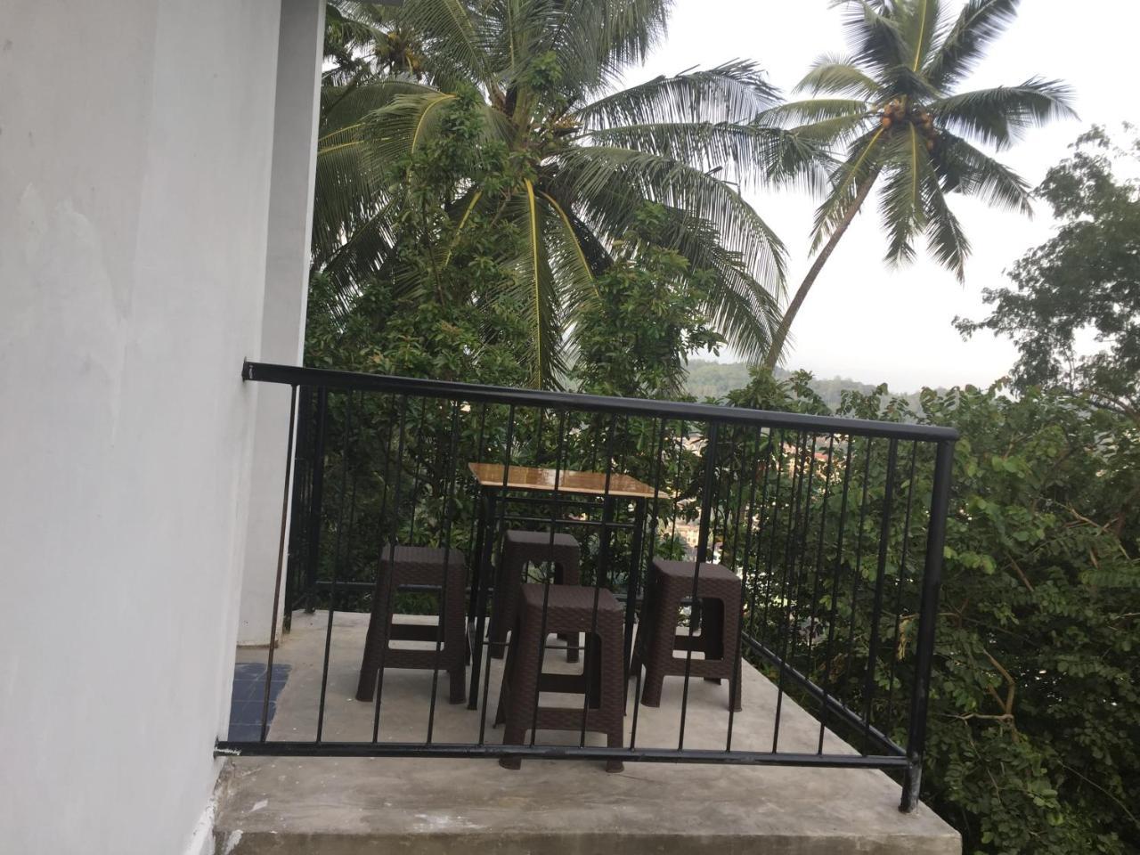 Upland Inn Kandy Exteriör bild