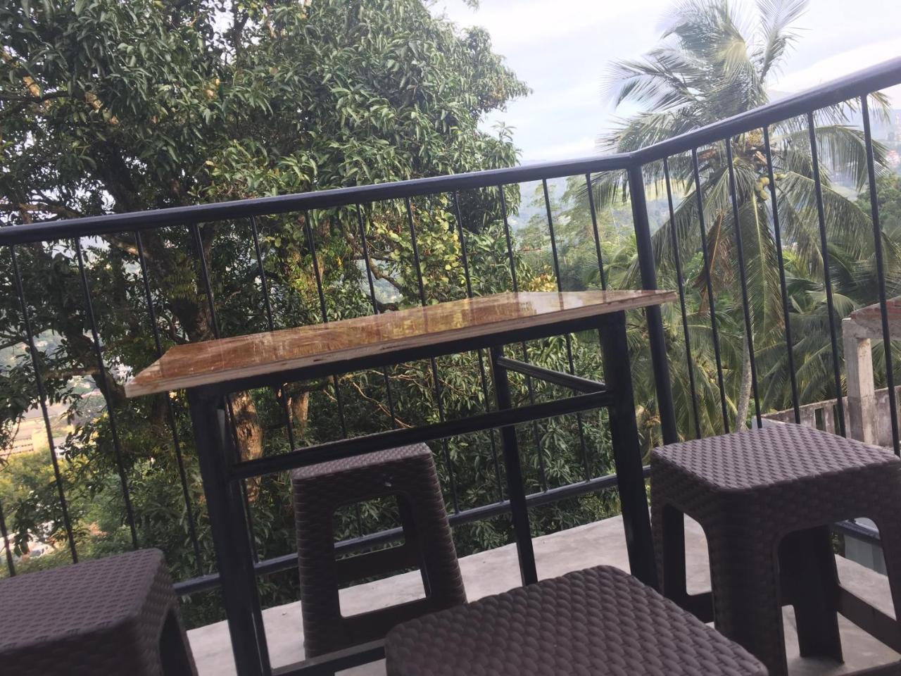 Upland Inn Kandy Exteriör bild